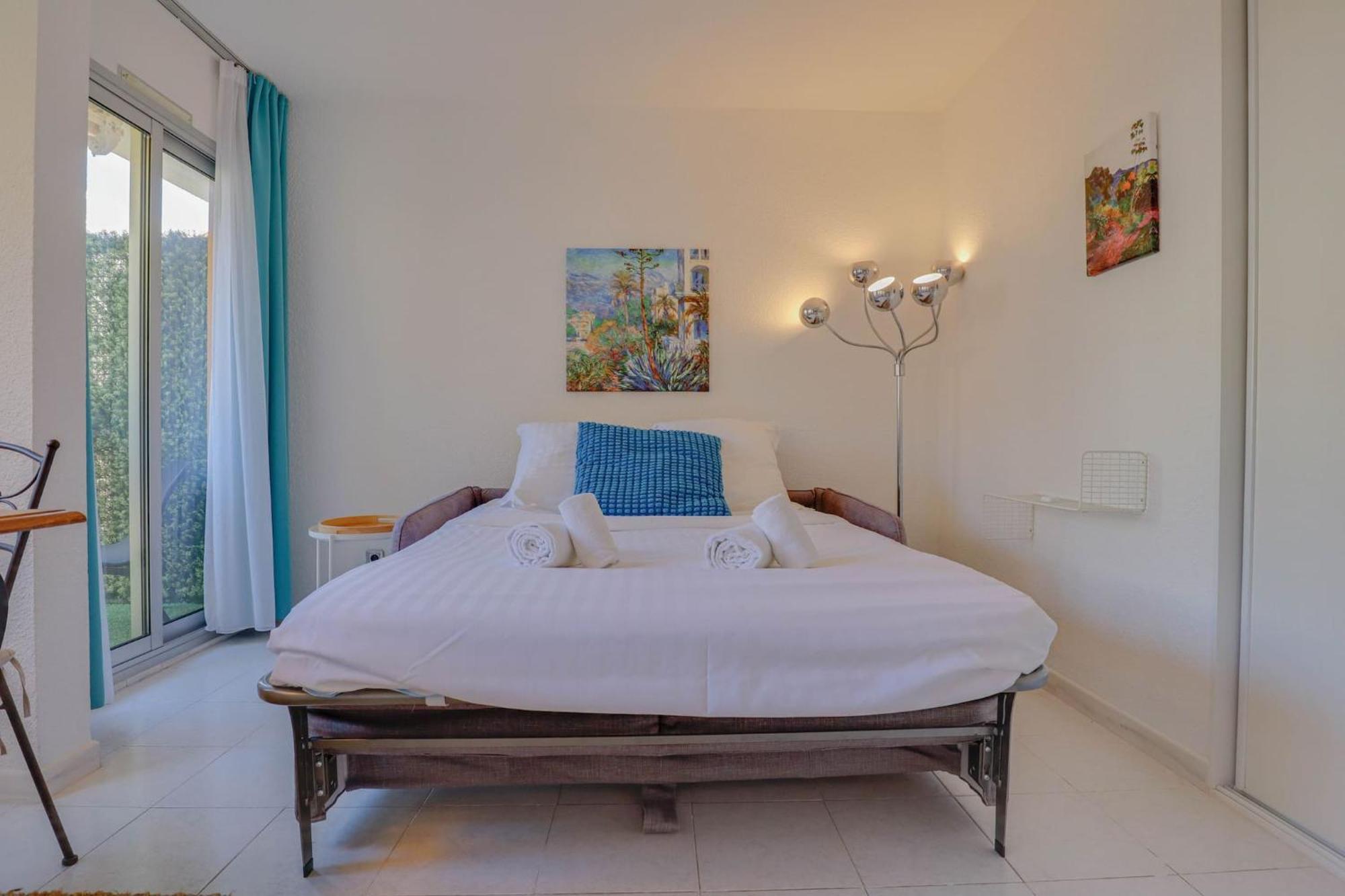 "Charmant Studio" Plein Centre, Calme, Terrasse Menton Exterior photo