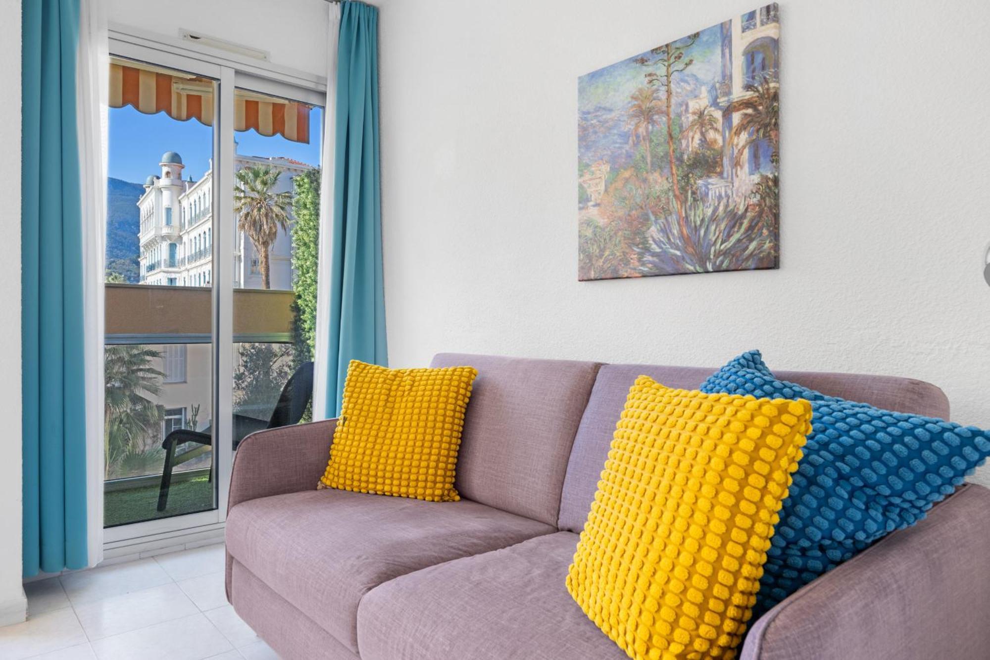 "Charmant Studio" Plein Centre, Calme, Terrasse Menton Exterior photo